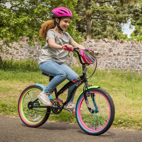 20 colių vaikiškas dviratis „Milan“ su krepšeliu