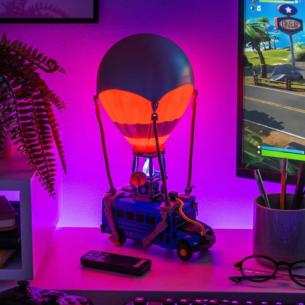 paladone-fortnite-battle-bus-diorama-lempa-f8278df439