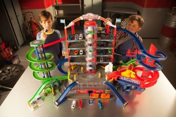 Miesto garažas su automodeliais Simba Majorette - Toys Plius